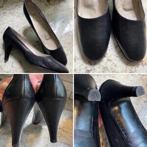 Helene Arpels Park Avenue Textured Black Leather Dress Pumps Italy 9.5 AA